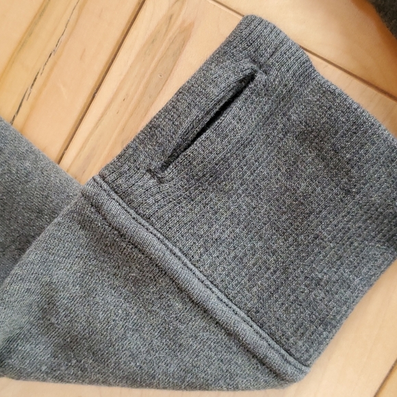 Lululemon green scuba - Picture 3 of 6